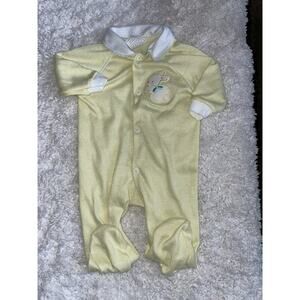 Quiltex vintage ( up to 12 lbs) one pc. collared romper. Classic, adorable